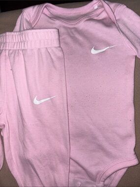 Nike Light Pink Baby Sweatpants & Bodysuit Set